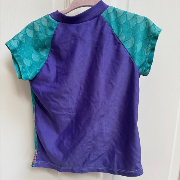 NWOT Disney Princess 3T Ariel Mermaid Swim Rashguard Short Sleeve BathingsuitTop - Picture 7 of 8